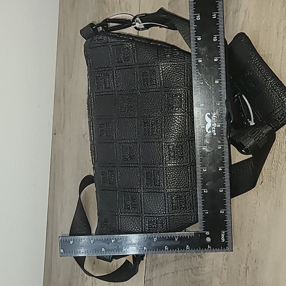 Steve Madden Adjustable Sling Bag - Picture 6 of 9